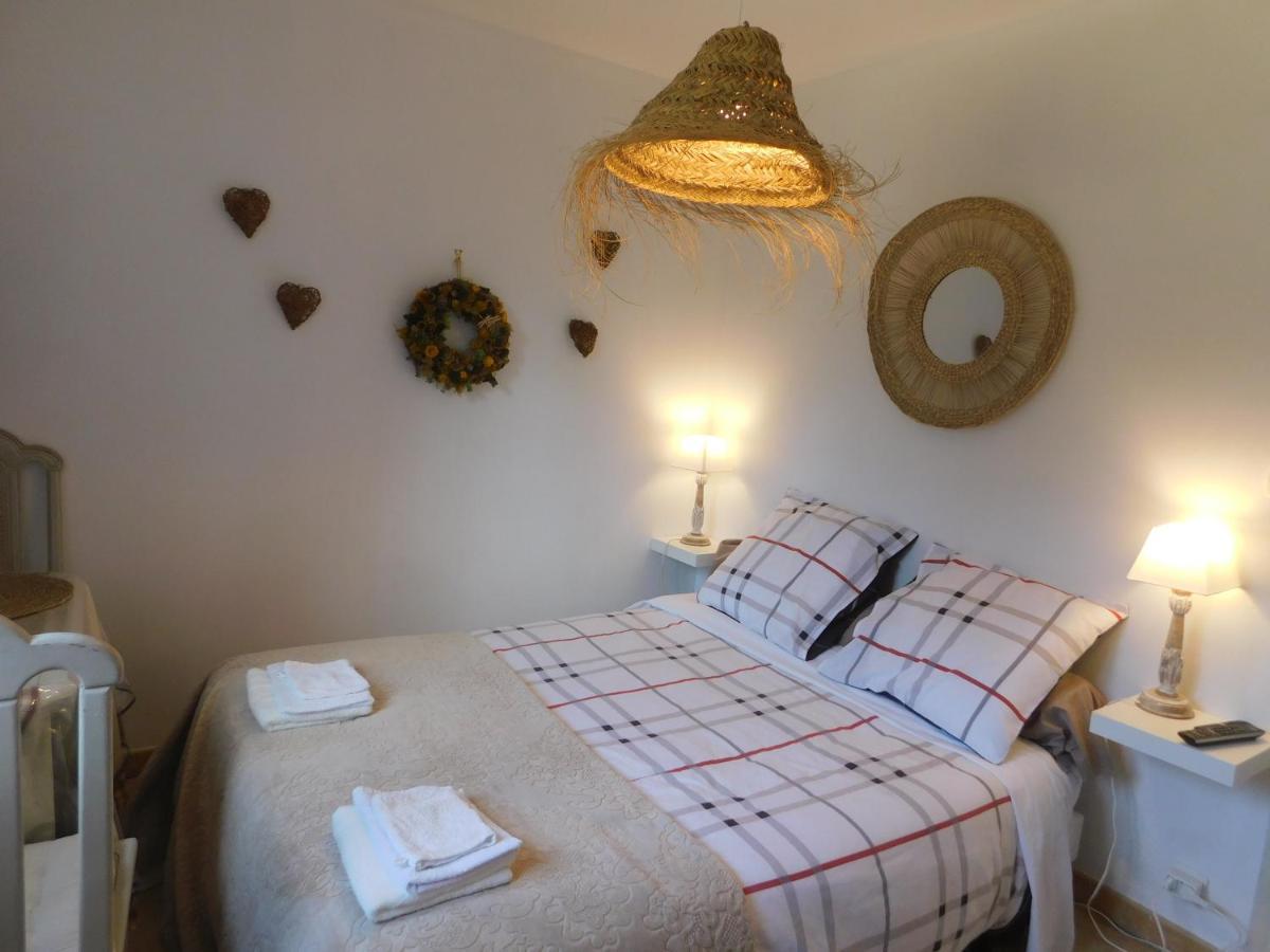 Chez Marie Bed & Breakfast Régusse Dış mekan fotoğraf