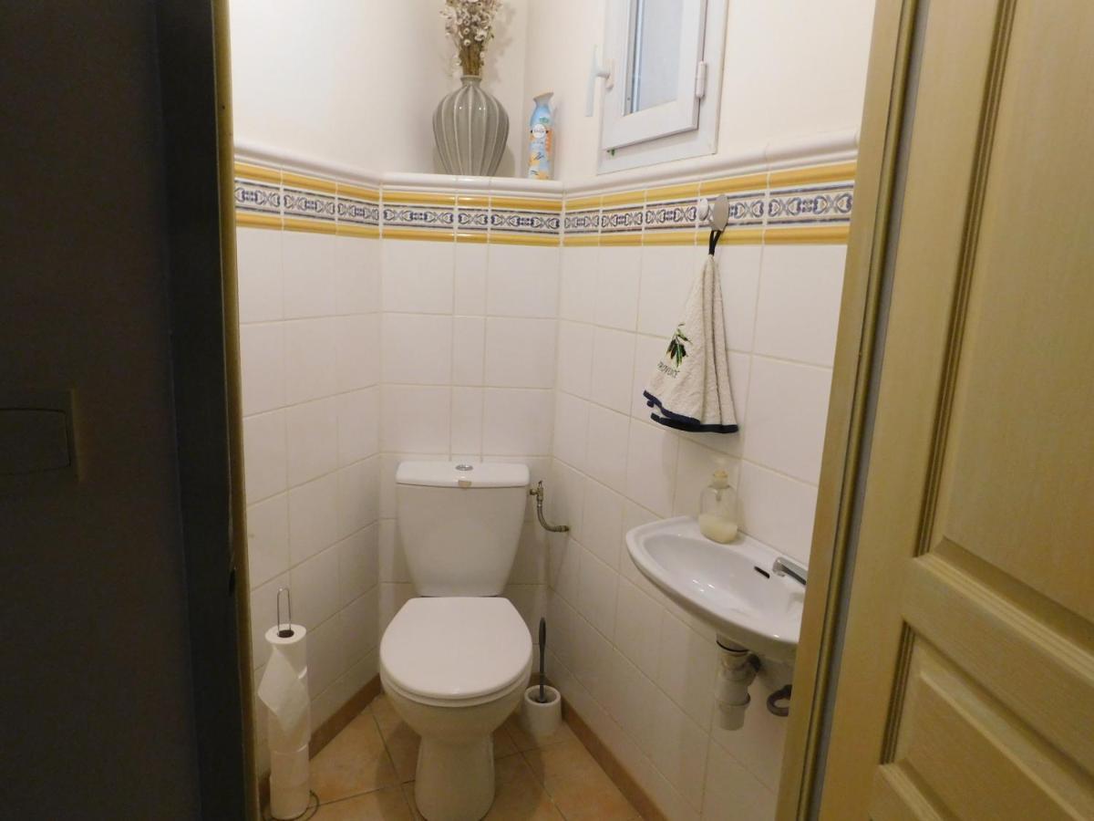 Chez Marie Bed & Breakfast Régusse Dış mekan fotoğraf